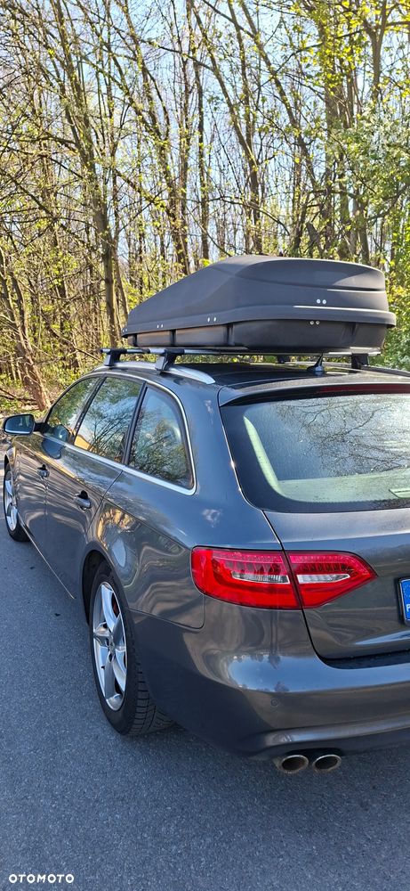 Audi A4 Avant 2.0 TDI Quattro Line - 11