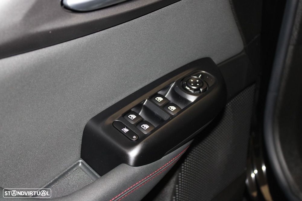 Alfa Romeo Tonale 1.3 Plug-In Hybrid Veloce e-AWD - 32