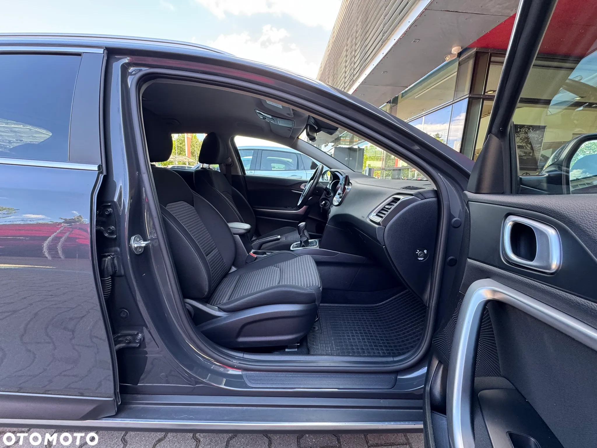 Kia XCeed 1.5 T-GDI M - 21