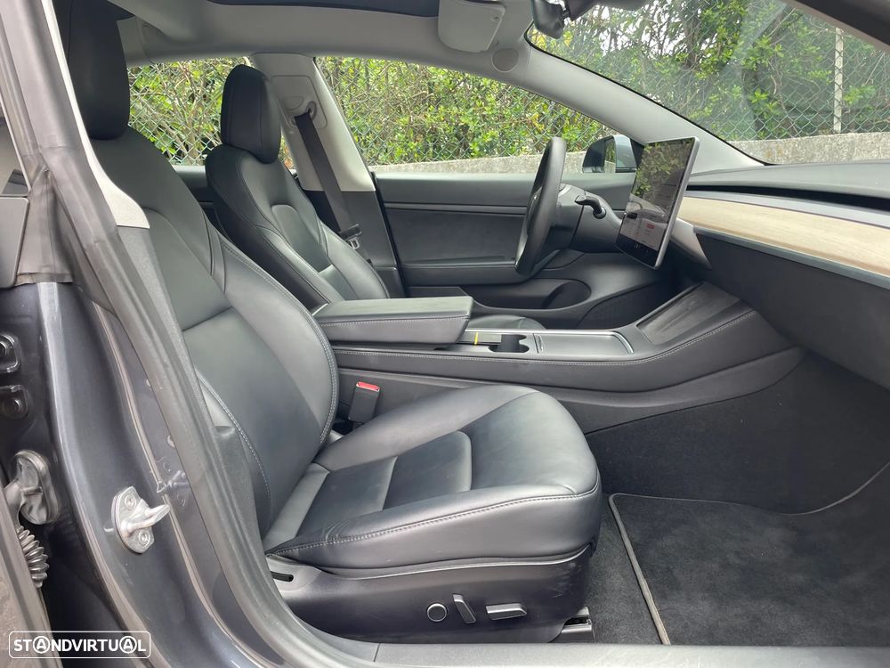 Tesla Model 3 Standard Range Plus RWD - 23