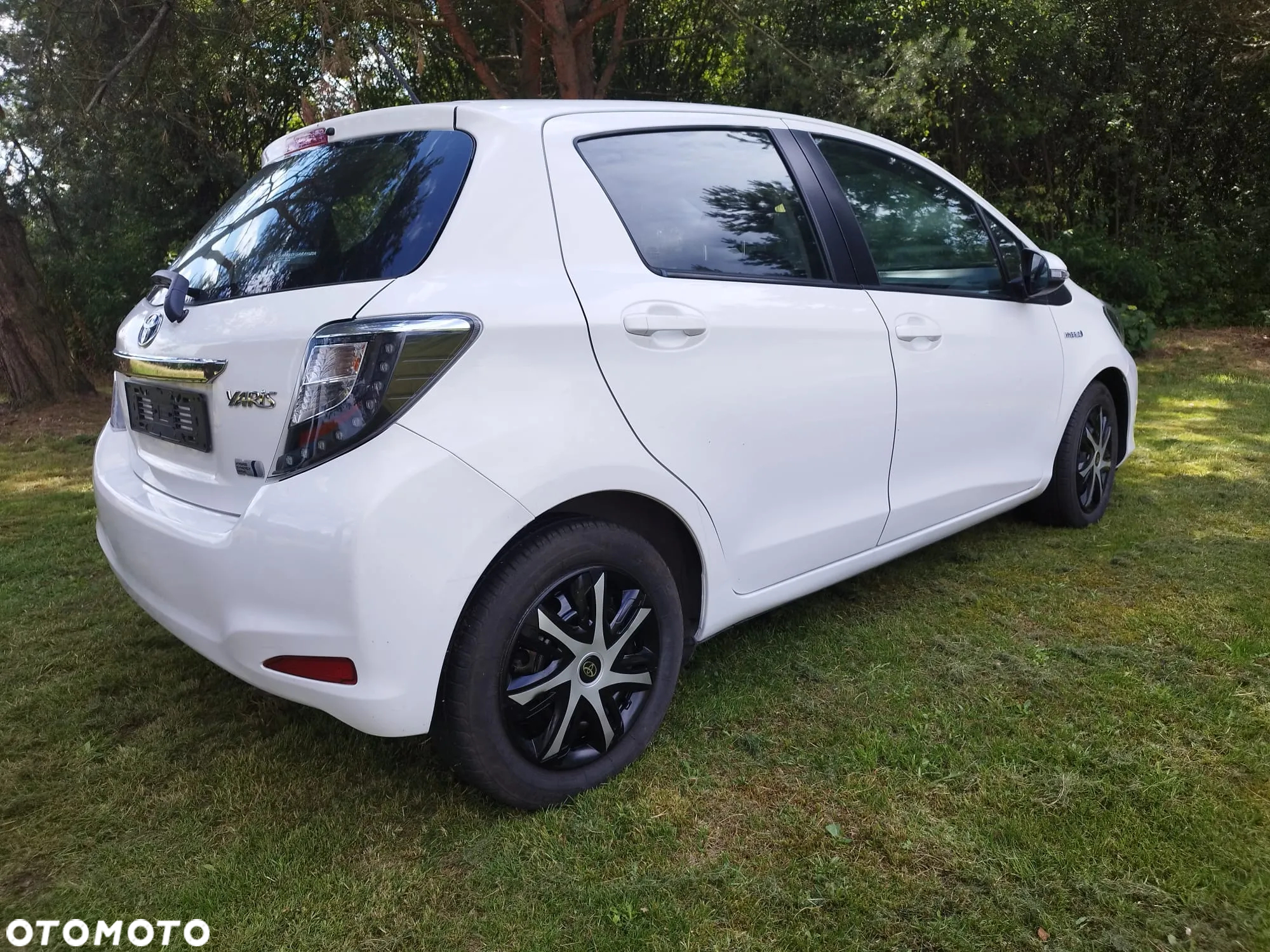 Toyota Yaris Hybrid 100 Active - 5