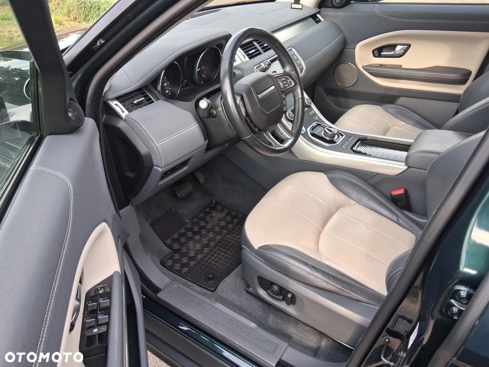 Land Rover Range Rover Evoque - 16