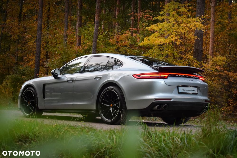 Porsche Panamera - 6