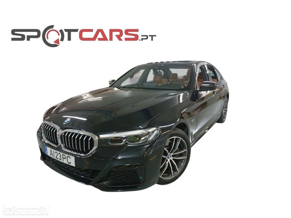 BMW 530 e Pack Desportivo M - 1