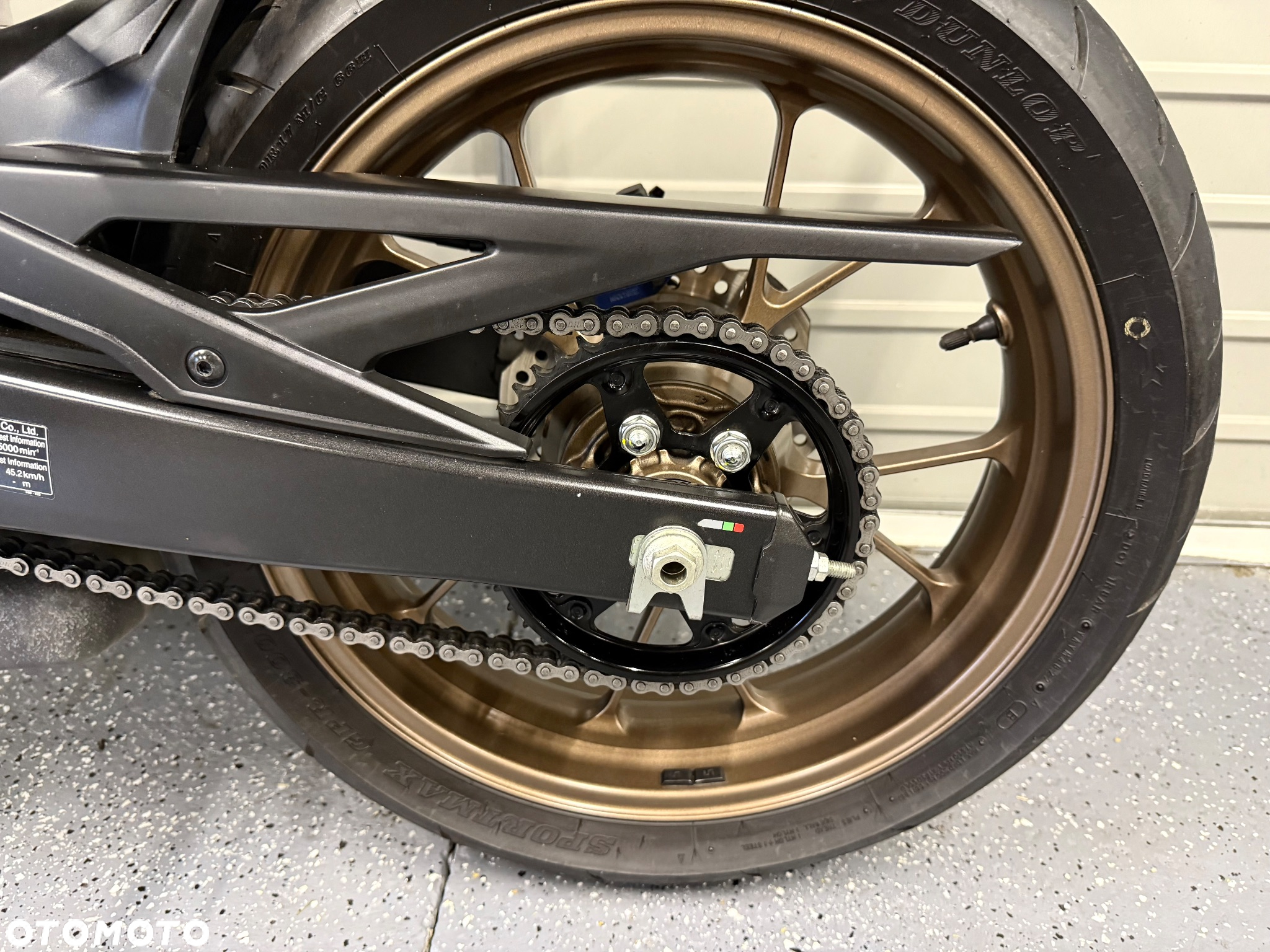 Honda CB - 11