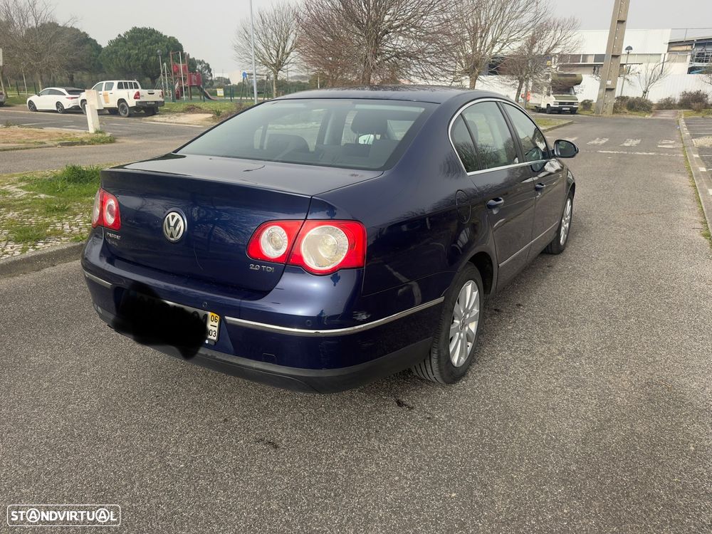 VW Passat 2.0 TDI Confortline - 3