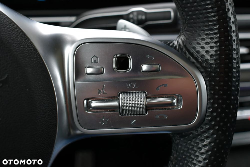 Mercedes-Benz GLE 300 d 4-Matic - 11