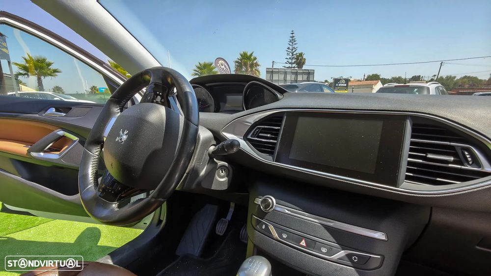 Peugeot 308 SW 1.6 BlueHDi Allure - 18