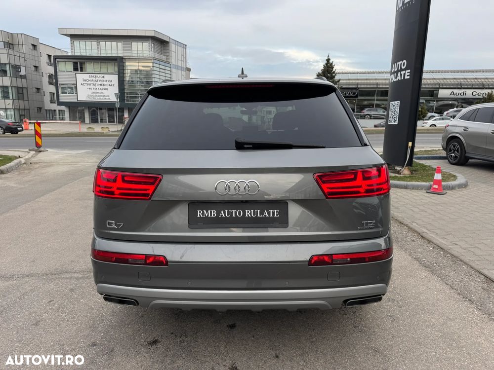 Audi Q7 - 17