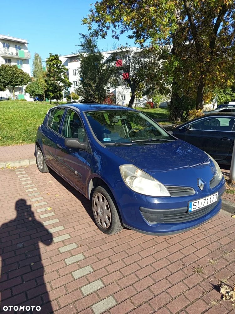 Renault Clio - 1