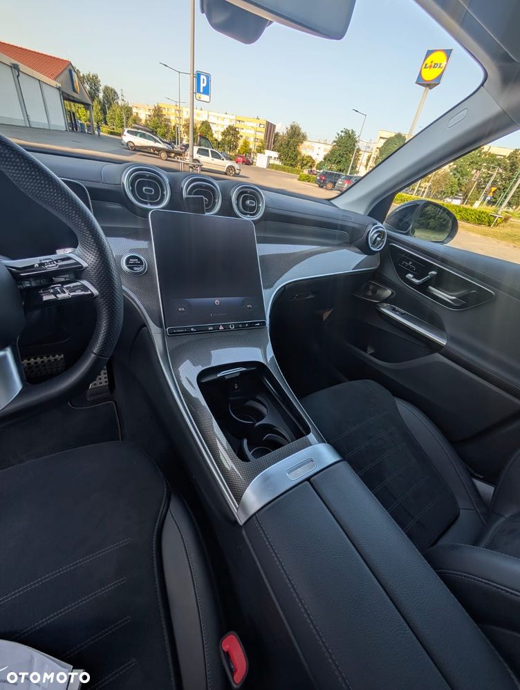 Mercedes-Benz GLC 200 mHEV 4-Matic AMG Line - 22