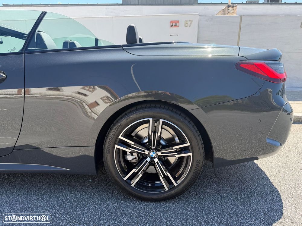 BMW 430 i Pack Desportivo M Auto - 26