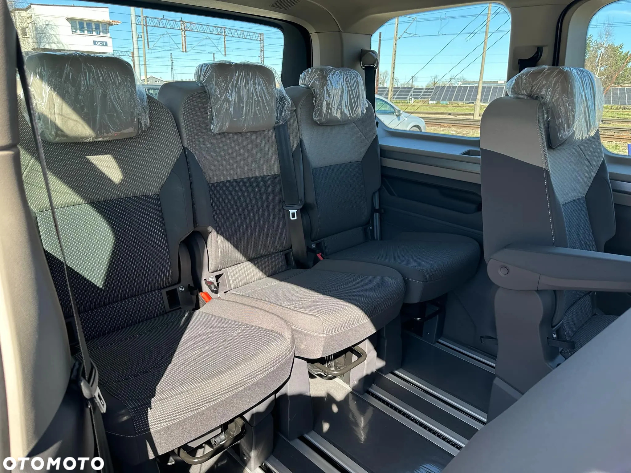 Volkswagen Multivan 2.0 TSI L1 Life DSG - 14