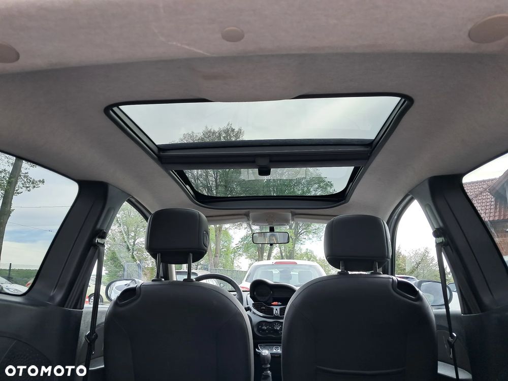 Renault Twingo 1.2 LEV 16V 75 Night & Day - 20