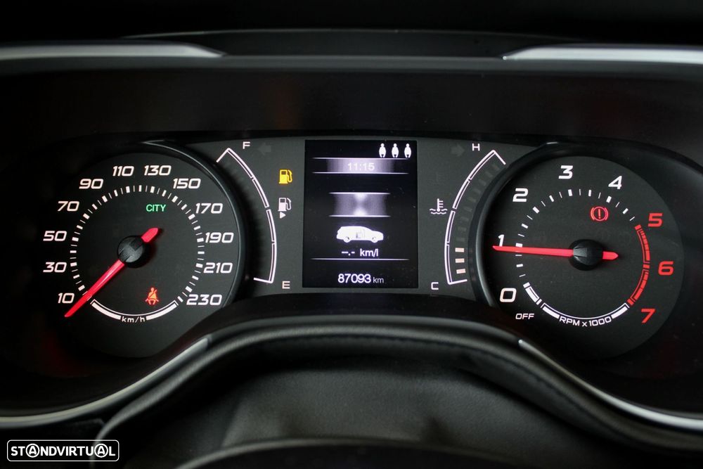 Fiat Tipo Station Wagon 1.3 M-Jet Lounge - 35