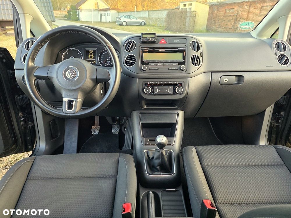 Volkswagen Golf Plus 1.6 TDI Comfortline - 15