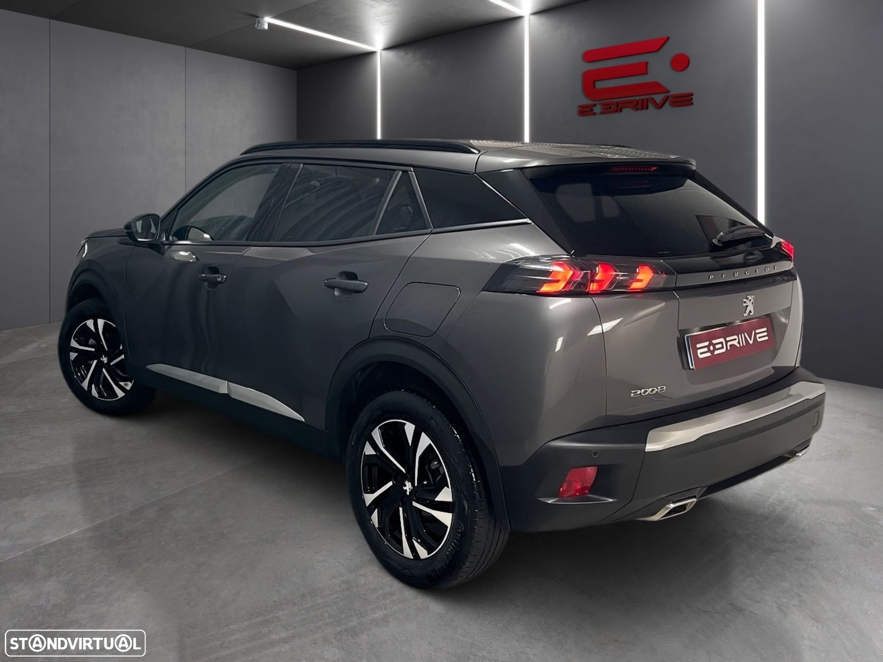 Peugeot 2008 1.2 PureTech Allure - 7
