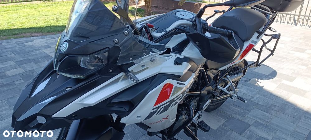 Benelli TRK 502X - 5