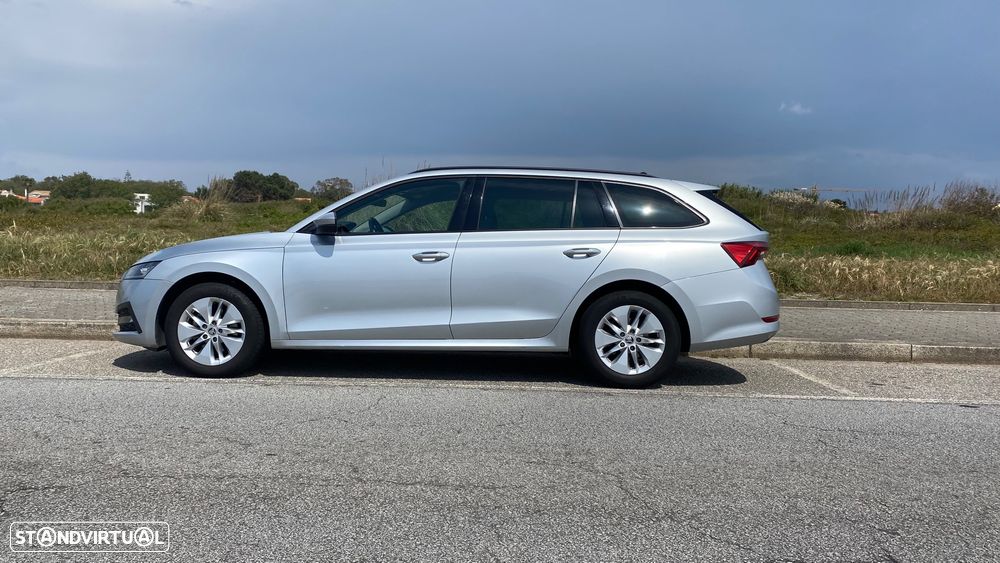 Skoda Octavia Break 2.0 TDI Ambition DSG - 1