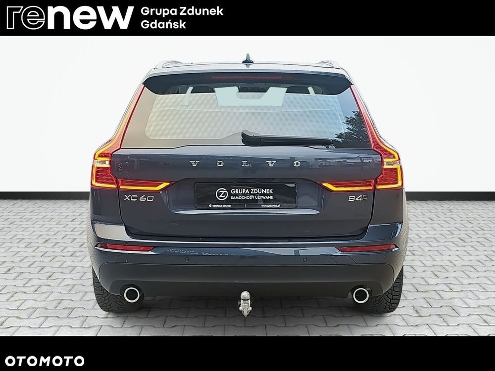Volvo XC 60 B4 D AWD Momentum Pro - 10