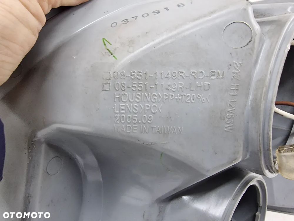 RENAULT MASTER II / OPEL MOVANO 00-06 PRAWA LAMPA PRZEDNIA PRZÓD , NR AUKCJI LL206 - 13