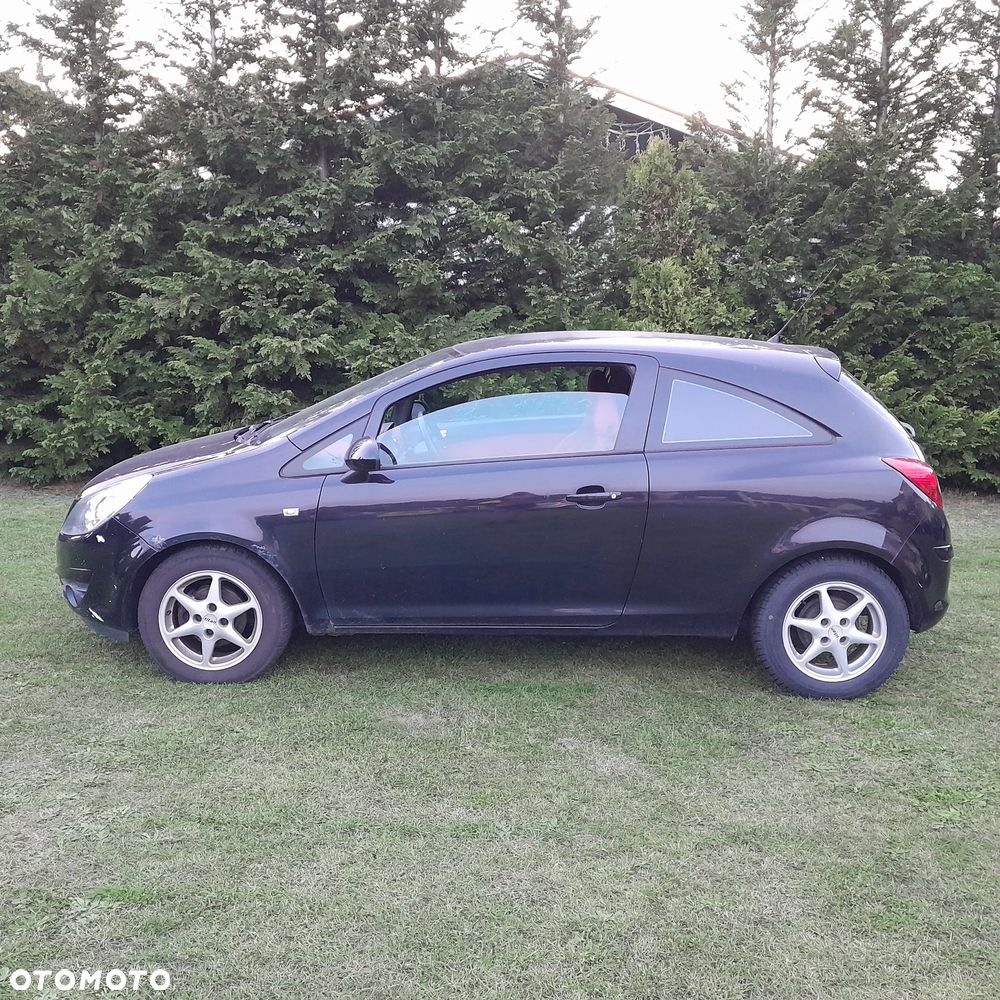 Opel Corsa - 2