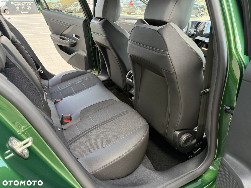 Opel Astra 1.2 T mHEV Ultimate eDTC - 25