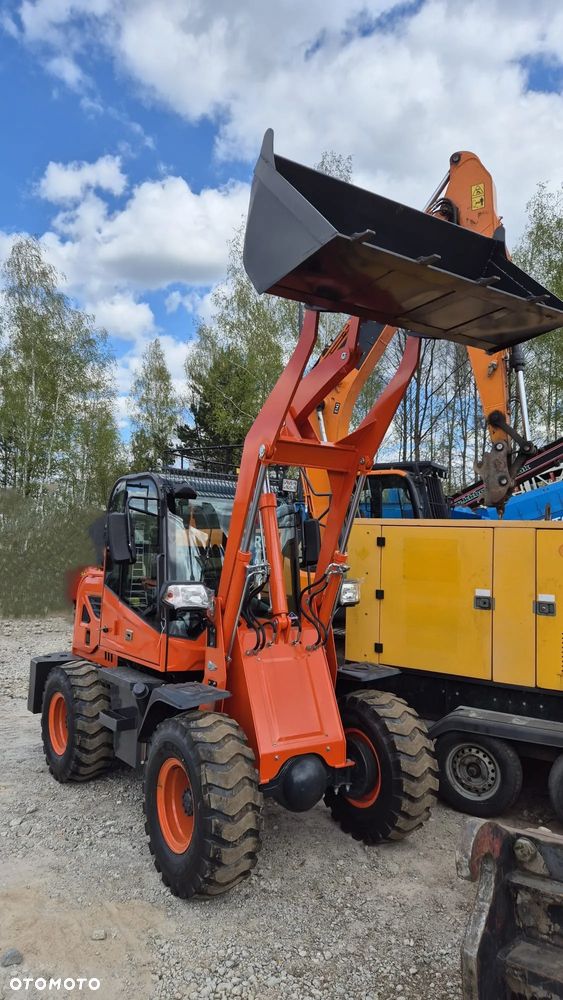 Caterpillar MACHPRO-L300 LOADER NOWA MINI ŁADOWARKA - 17