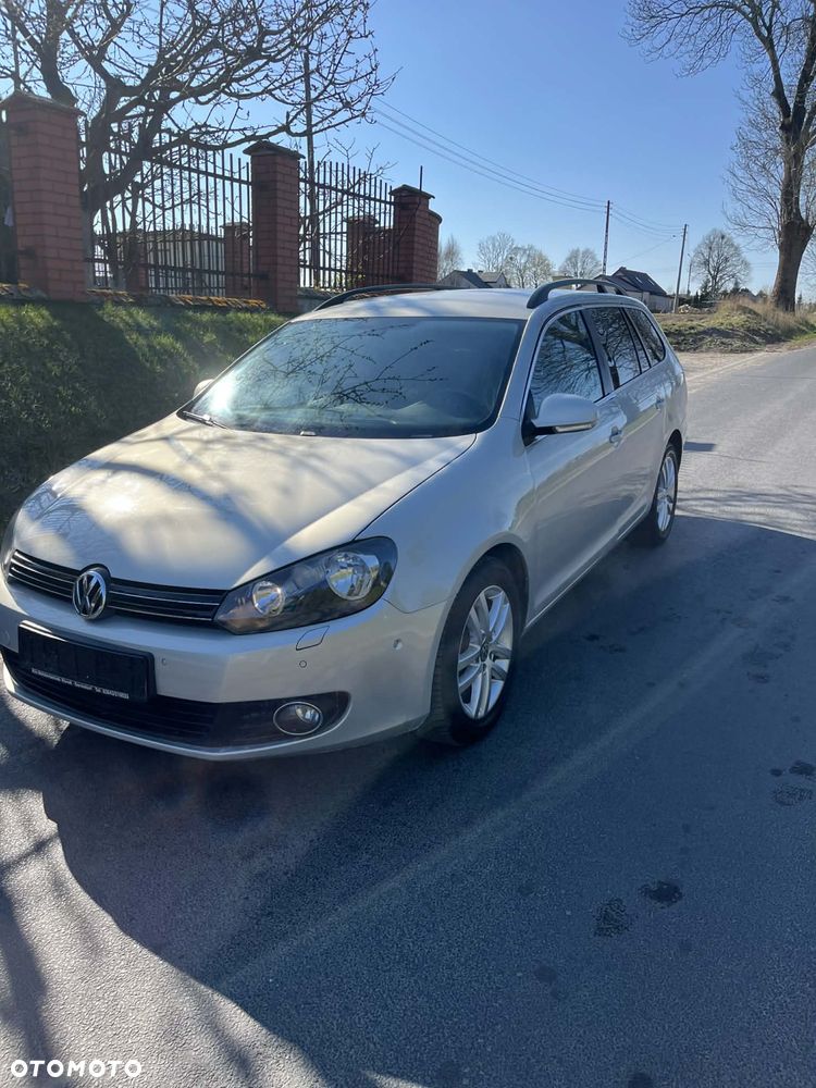 Volkswagen Golf - 8