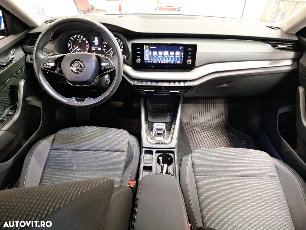 Skoda Octavia - 3