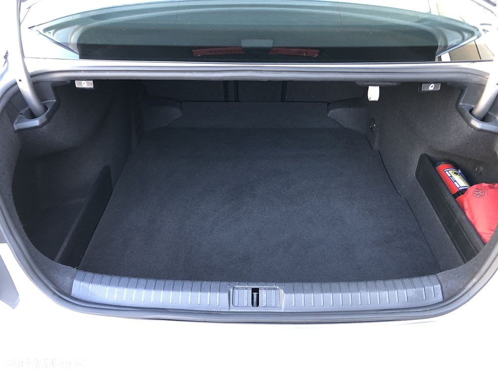 Volkswagen Passat 2.0 TDI BMT SCR 4Mot Highline DSG7 - 28