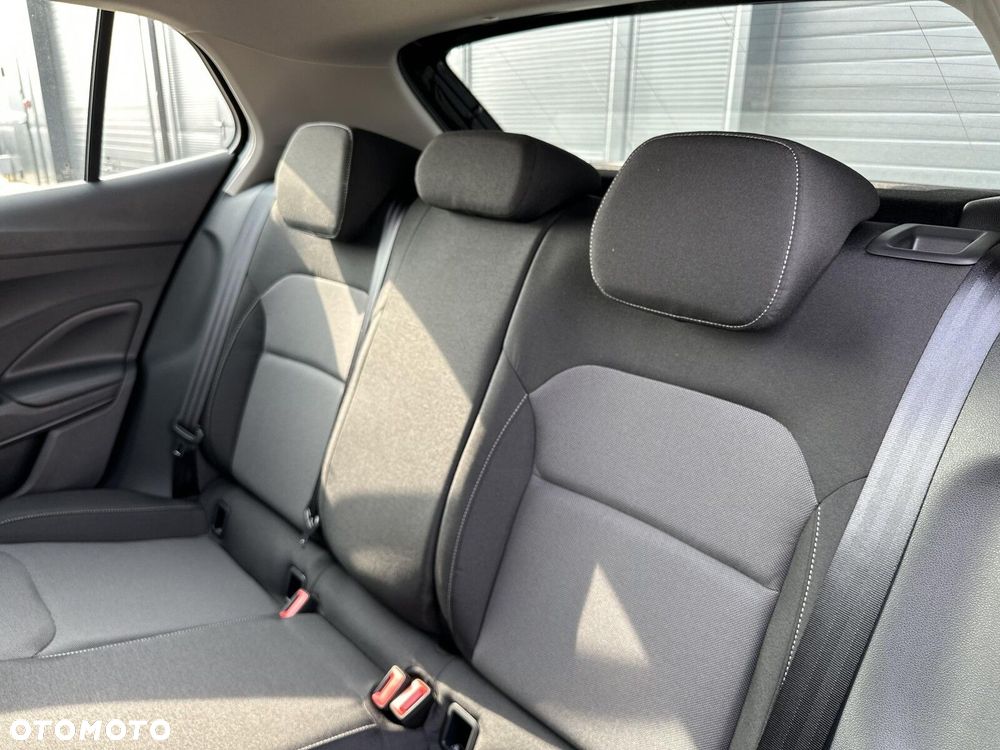 Skoda Fabia 1.0 TSI Drive DSG - 27