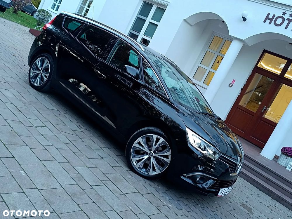 Renault Grand Scenic BLUE dCi 120 BLACK EDITION - 10