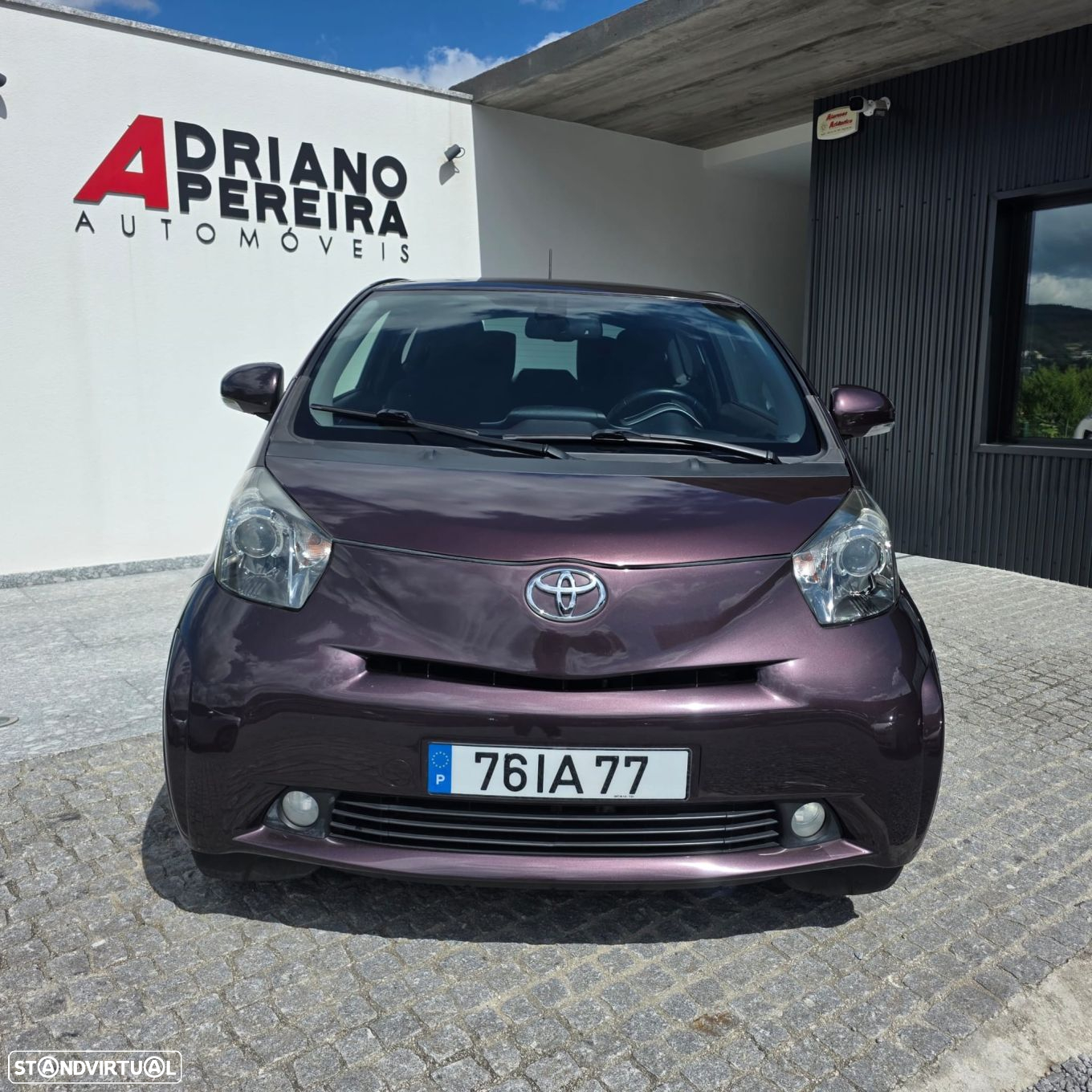 Toyota iQ 1.0 VVT-i 2 MultiDrive - 9