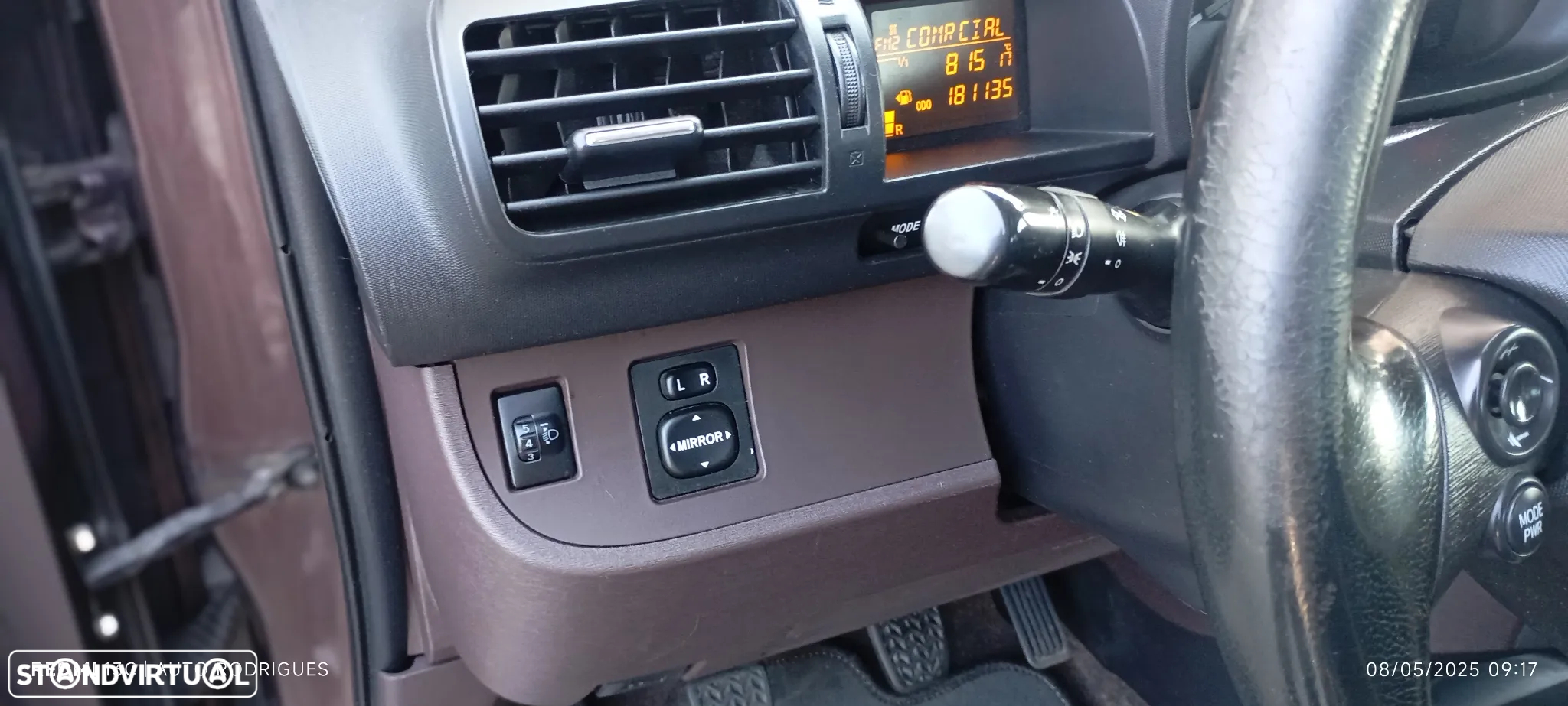 Toyota iQ 1.4 D-4D - 18