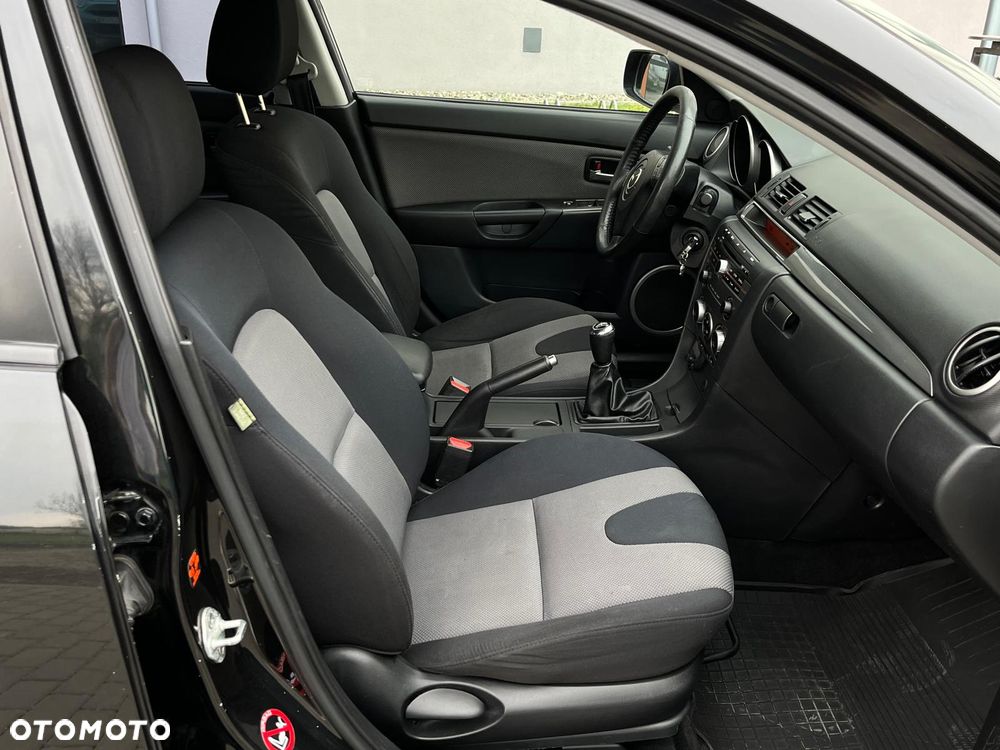 Mazda 3 2.0 Sport - 8