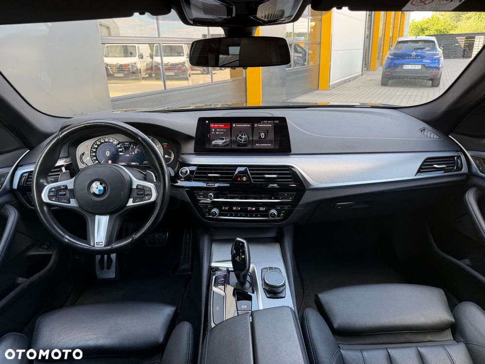 BMW Seria 5 520d xDrive M Sport sport - 36