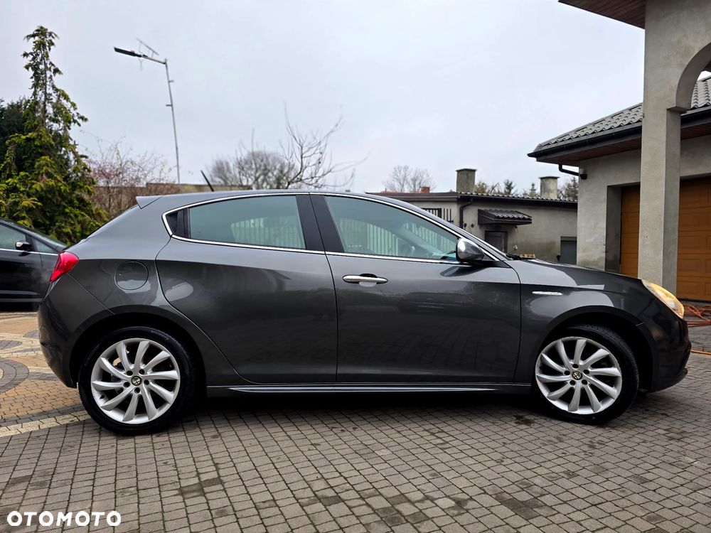 Alfa Romeo Giulietta - 7