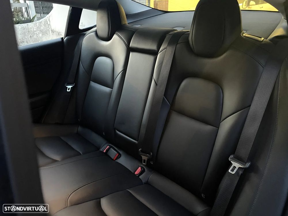 Tesla Model 3 Standard Range Plus RWD - 29