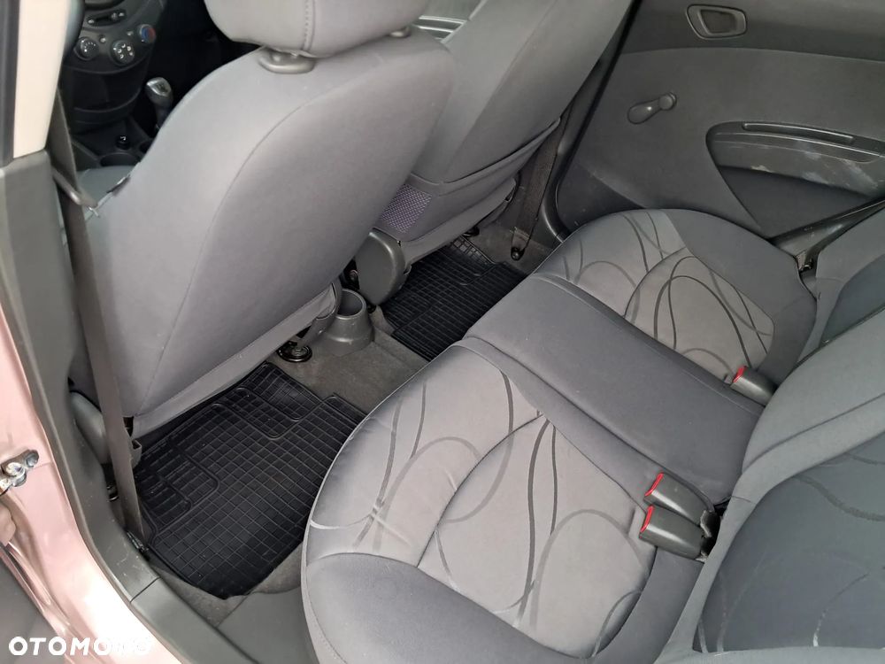 Chevrolet Spark - 13