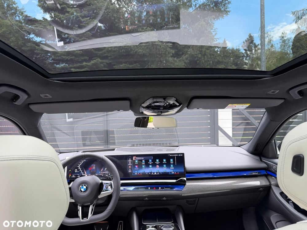 BMW Seria 5 520d xDrive mHEV M Sport - 37