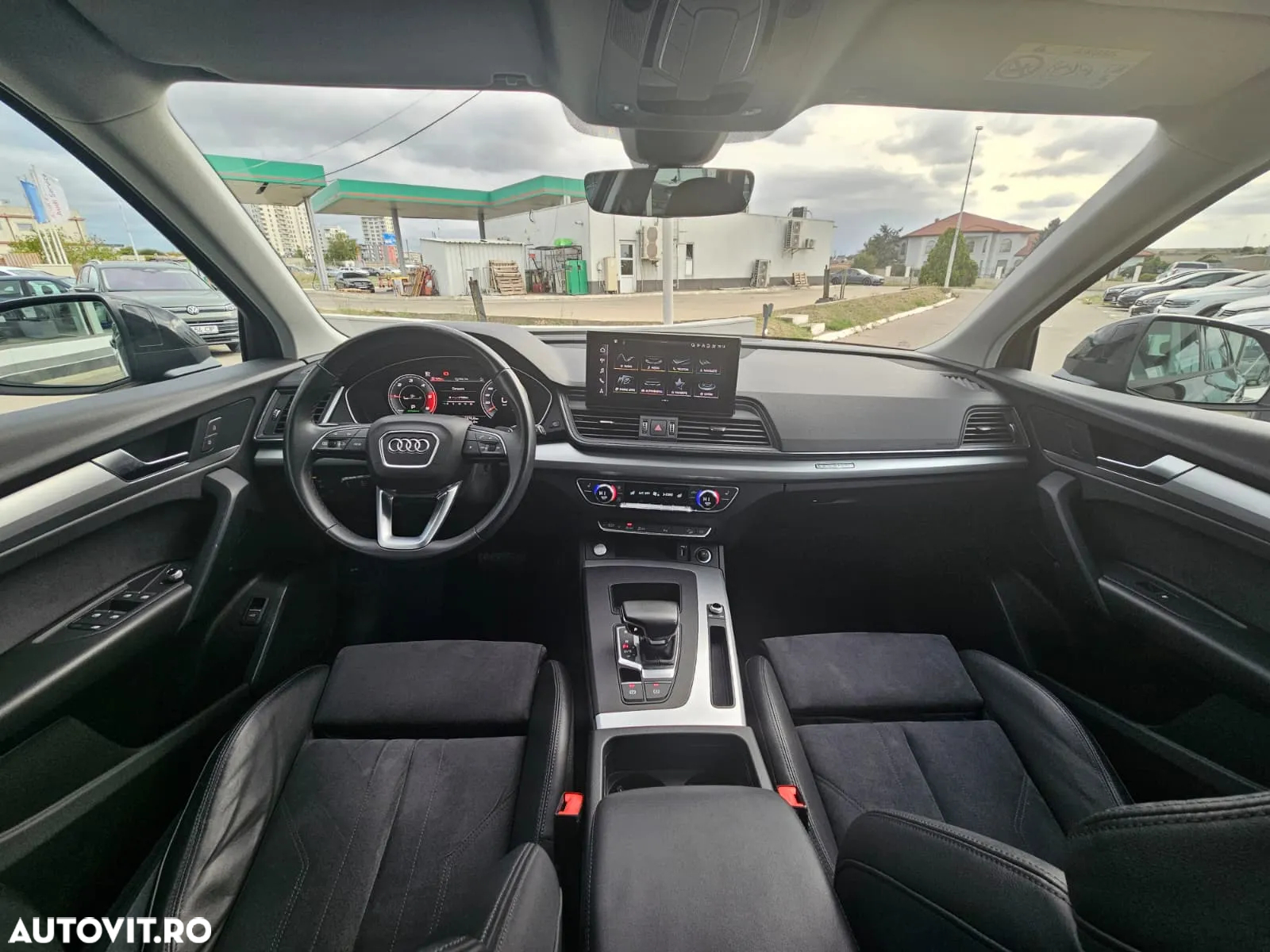 Audi Q5 40 TDI quattro S tronic MHEV Advanced - 8