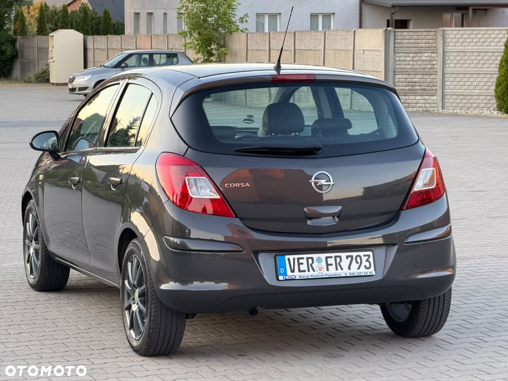 Opel Corsa 1.4 Innovation - 4
