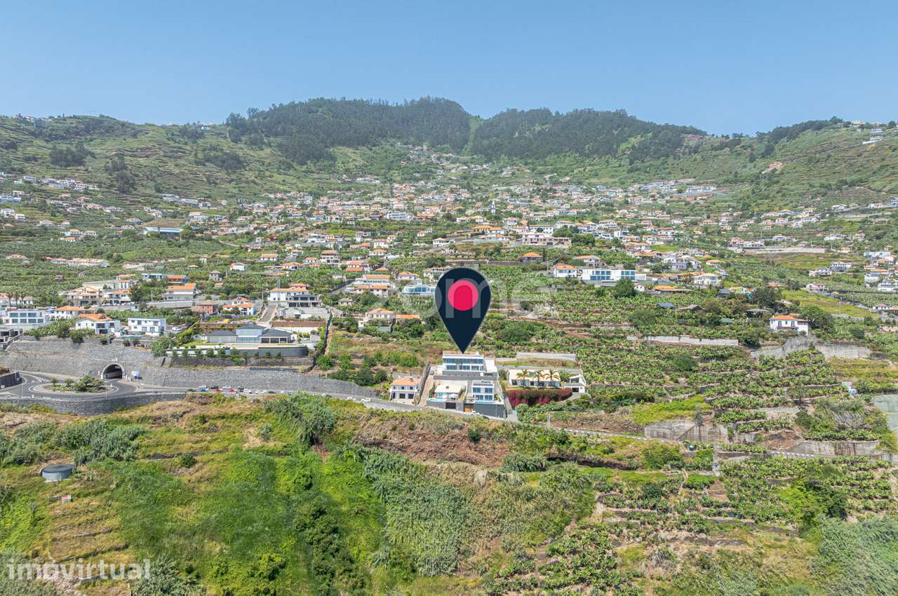 Moradia T3| Vista Mar| Luxo| Calheta - Grande imagem: 3/45
