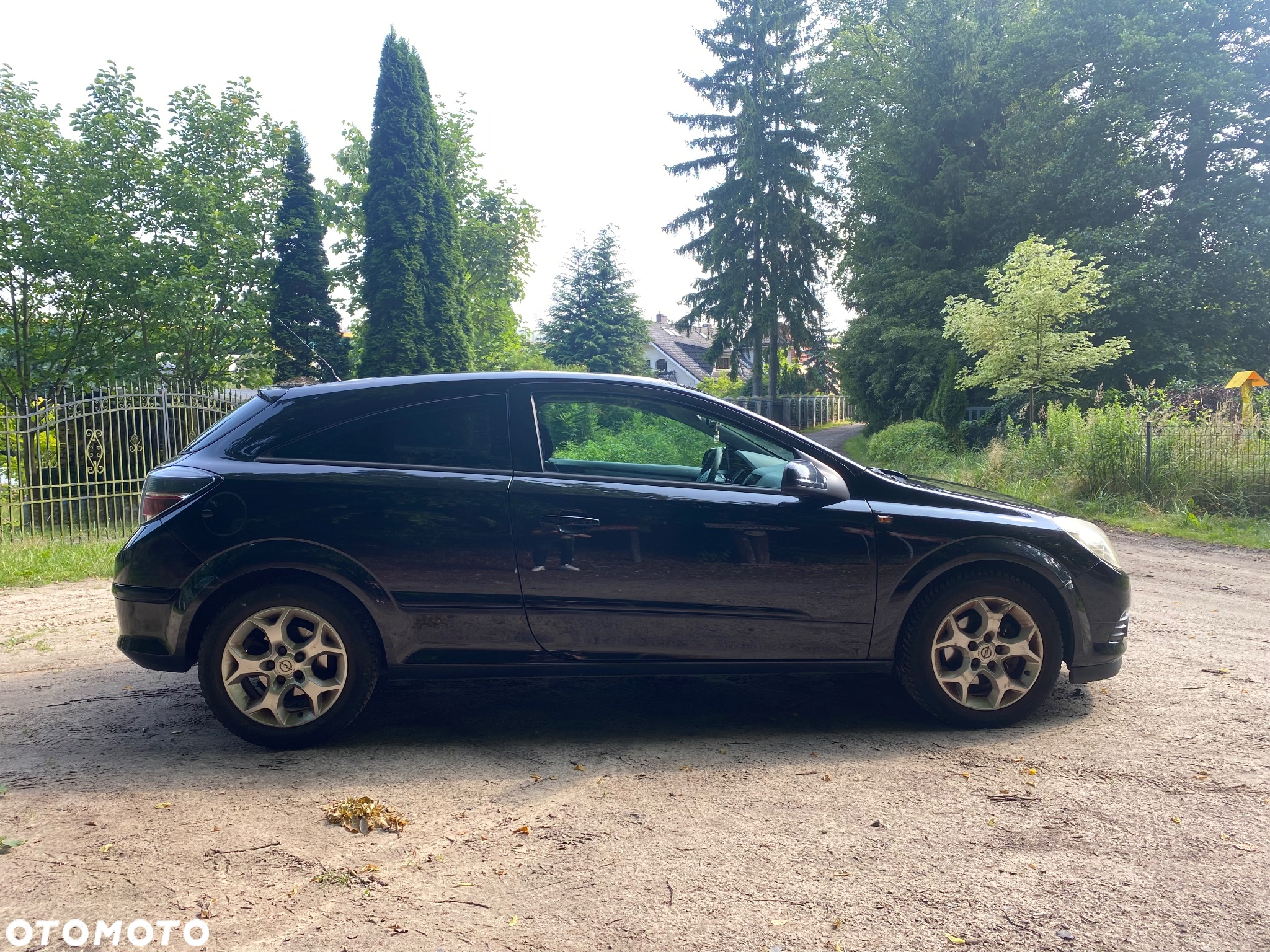 Opel Astra III GTC 1.8 Cosmo - 6