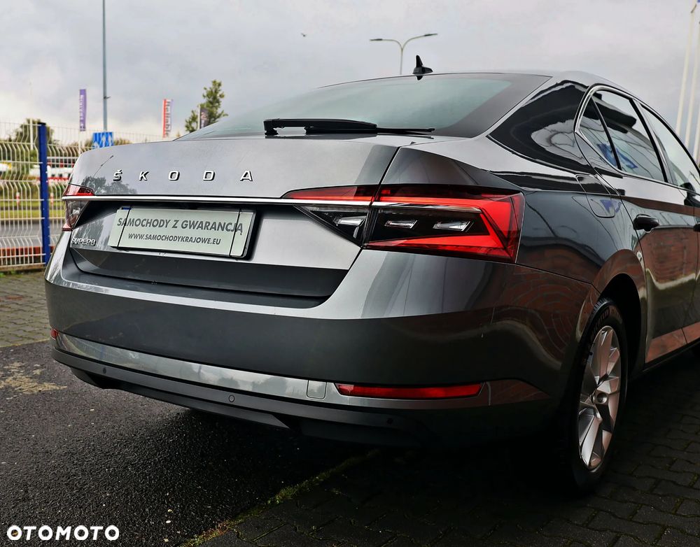 Skoda Superb 1.5 TSI Ambition DSG - 14