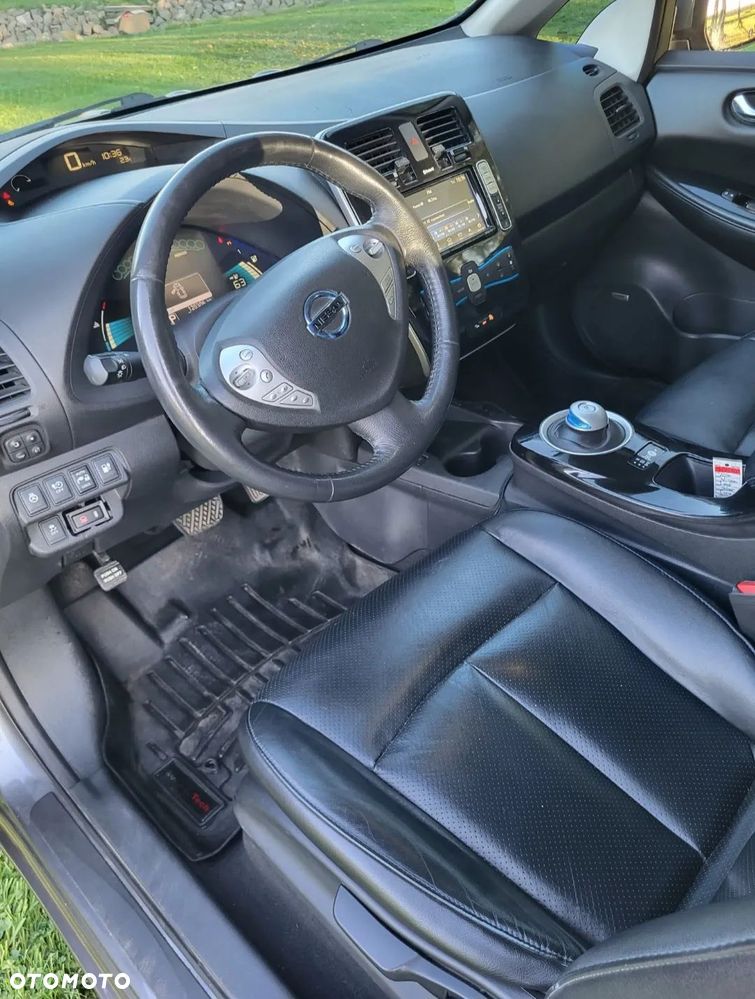 Nissan Leaf - 7