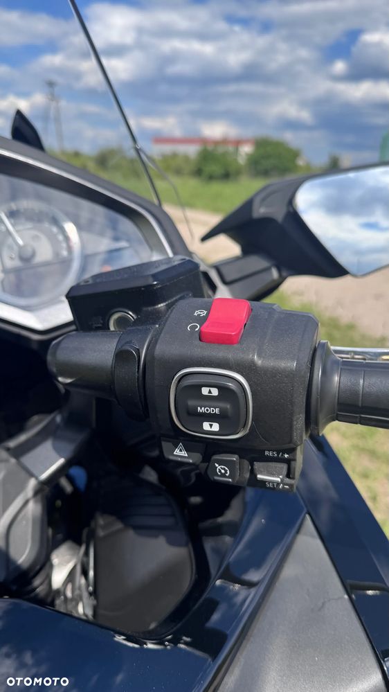 Honda GL - 8