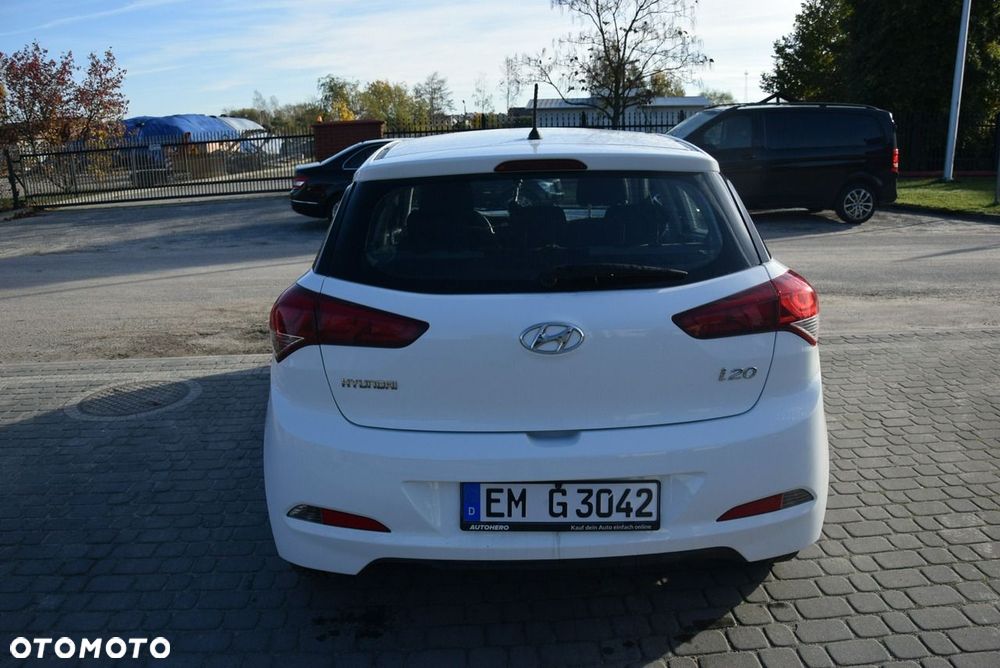 Hyundai i20 1.2 Select - 10
