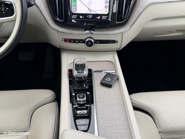 Volvo XC 60 2.0 T8 PHEV Inscription AWD - 22